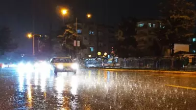 Şanlıurfa'da Sağanak Yağış Nedeniyle 4 İlçede Eğitime Bir Gün Ara Verildi