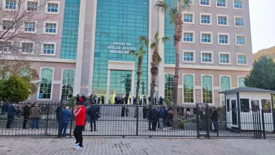 Antalya Büyükşehir Belediyesi Davasında Ara Karar: Böcekler Tutuklu, Üç Sanık Tahliye Edildi