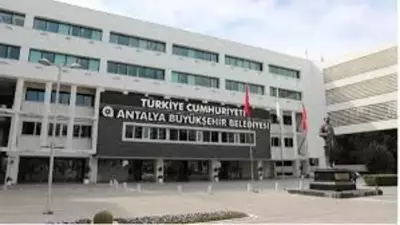 Antalya Rüşvet Davasında Tahliye Edilen 3 Sanık İçin Yakalama Kararı Çıktı