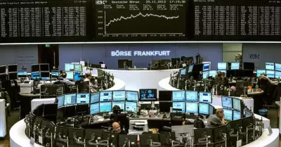 Avrupa'da Enflasyon Endişesi Büyüyor: Borsalar Sert Düştü, Tahvil Faizleri Zirveye Çıktı