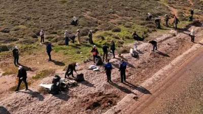 Ayvalık Adaları'nda Kapsamlı Kıyı Temizliği: Kirlilik Haritası Çıkarılacak