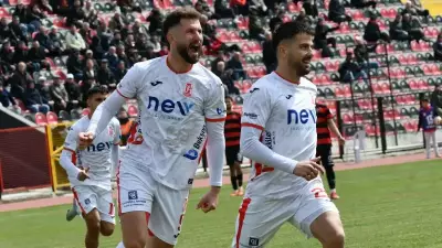Balıkesirspor Zorlu Deplasmanda Zaferle Play-Off Yolunda İlerliyor