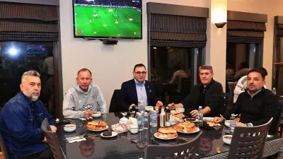 Beşiktaş Başkanı Adalı, İftarda Futbolcular ve Teknik Heyetle Buluştu
