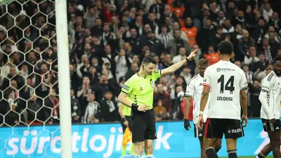 Beşiktaş - Galatasaray Derbisinde Tartışmalı Hakem Kararları Gündemde