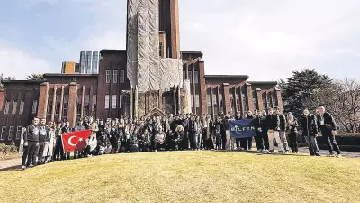 Bilfen Liselileri Japonya ve Güney Kore'de Geleceğin Teknolojilerini Keşfetti