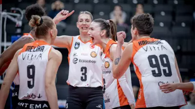 Eczacıbaşı Dynavit, Göztepe'yi 3-0 Geçerek Kupa Voley'de Yarı Finalde