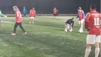 Eski Futbolcu Hakan Erken, Halı Sahada Kalp Krizi Geçirerek Hayatını Kaybetti