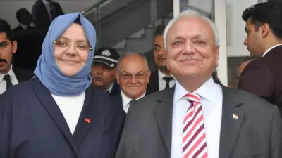 Eskişehir'de Zincirleme Kaza: 2 Eski Bakan Dahil 8 Kişi Yaralandı