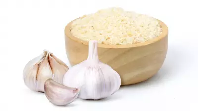 Evde Sarımsak Tozu Yapımı: Doğal, Ekonomik ve Pratik Tarif