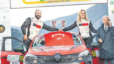 Finansçıdan Ralli Pilotuna: Nazan Zorlu'nun İlham Veren Çift Kariyer Hikayesi