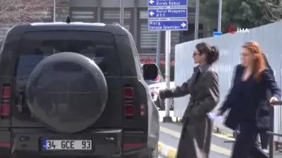 Hande Erçel, Uyuşturucu Soruşturması Kapsamında Adli Tıp Kurumu'nda Kan ve Saç Örneği Verdi