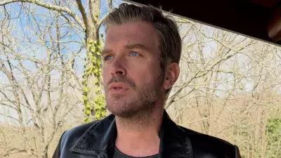 Kıvanç Tatlıtuğ'un Yeni İmajı Sosyal Medyada Fırtına Kopardı