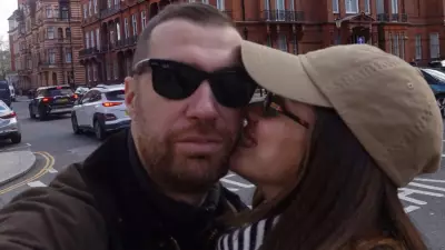 İlayda Alişan ve Oğulcan Engin Londra'da Romantik Kaçamak Yaptı