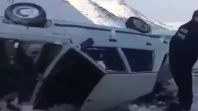 Mardin Mazıdağı'nda Otomobil Şarampole Devrildi: 4 Kişi Yaralandı