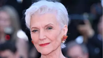 Maye Musk İstanbul'da: Kitap İmza Gününde Okuyucularla Buluştu