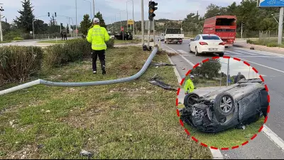 Mersin'deki Korkunç Kazada Mucize Kurtuluş: Araç Ters Döndü, Direkler Devrildi