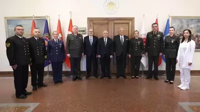 Milli Savunma Bakanı Güler, 14 Mart Tıp Bayramı'nda Sağlık Personeli ile Buluştu