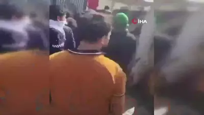 Pakistan'da ABD Büyükelçiliği Önünde Protesto: 10 Kişi Hayatını Kaybetti