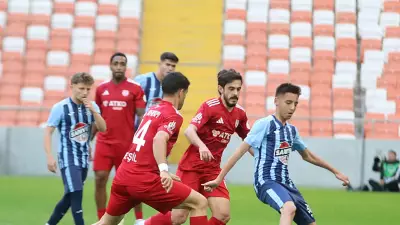 Pendikspor, Adana Demirspor'u 5-0'lık Farkla Geçti ve Puanını 48'e Yükseltti