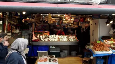 Ramazan Bayramı'nda Balık Satışları Rekor Kırdı: İstavrit ve Torik Bolluğu