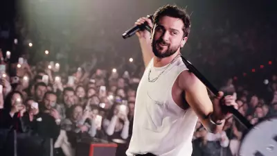 Rus Şarkıcı Jony, Türkiye'deki İlk Solo Konserini Bostancı'da Verdi