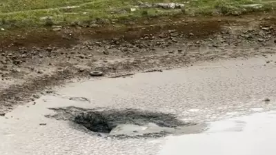 Sakarya'da Esrarengiz Olay: Mağara Göleti Yuttu, Dakikalar İçinde Boşaldı