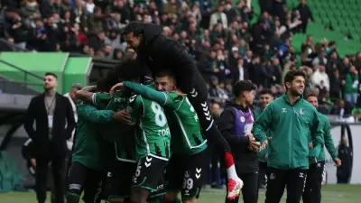 Sakaryaspor, Van Spor FK'yı Son Dakika Golüyle 2-1 Mağlup Etti