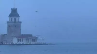 İstanbul Bayram Sabahını Yoğun Sis Altında Karşıladı