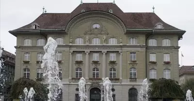 İsviçre Merkez Bankası Faizi Sabit Tuttu, Enflasyon Beklentisini Yükseltti