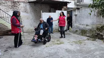 Türk Kızılay Bornova Şubesi'nden Ramazan'da Sağlık ve Gıda Desteği