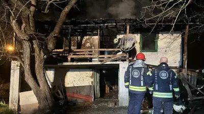 İzmit'te 2 Katlı Evde Çıkan Yangında 71 Yaşındaki Cahit Tanıl Hayatını Kaybetti