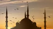 2026 Kadir Gecesi Tarihi Belli Oldu: Diyanet Takvimi ile İşte O Mübarek Gece