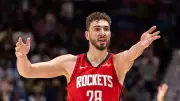 Alperen Şengün, Houston Rockets ve NBA Tarihine Adını Altın Harflerle Yazdırdı