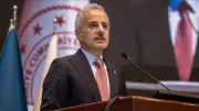 Bakan Uraloğlu: Orta Doğu'daki Yolcu Tahliyesi Umman Üzerinden Yapılıyor