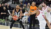 Beşiktaş GAİN, Manisa Basket'i 102-70 Mağlup Etti