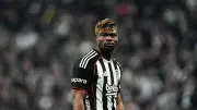 Beşiktaş'ın Yıldızı Agbadou, Transfer Eleştirilerini Sildi Sildi!