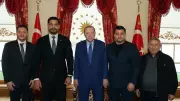 Cumhurbaşkanı Erdoğan, Güreş Federasyonu Başkanı Akgül'ü Kabul Etti