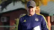 Şenol Çorlu'nun Futbol Kariyeri: Fenerbahçe'den Millî Takıma Uzanan Yol