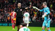 Eski Hakemlerden Galatasaray Maçı İçin Çarpıcı Yorumlar: 'Her Yerde Kırmızı Kart!'
