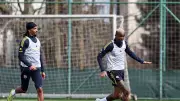 Fenerbahçe, Beşiktaş Derbisi Öncesi İlk Antrenmanını Tamamladı