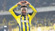 Fenerbahçe'nin Yıldızı Dorgeles Nene, Gaziantep Maçında Hat-Trick Yaparak Tüm Eleştirileri Sildi