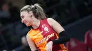 Galatasaray Daikin, Sultanlar Ligi'nde Türk Hava Yolları'nı 3-0 Yendi, Seride 1-0 Önde