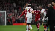 Galatasaray'ın Yıldızı Osimhen Liverpool Maçında Kolundan Sakatlandı!