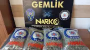 Gemlik'te Uyuşturucu Operasyonu: 3 Kişi Tutuklandı, Büyük Miktarda Madde Ele Geçirildi