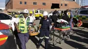 Güney Afrika'da İş Merkezi Çöktü: 6 Kişi Hayatını Kaybetti, 3 Kişi Aranıyor