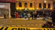 Kocaeli'de Eğlence Mekanına Silahlı Saldırı: 2 Kişi Hayatını Kaybetti, 3 Kişi Yaralandı