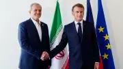 Macron, Pezeşkiyan'dan İran'ın Bölge Saldırılarını Durdurmasını İstedi