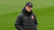 Montella, Kosova Maçı İçin Üçlü Stoper Planlıyor: Ozan, Samet ve Abdülkerim