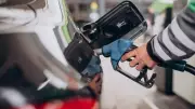 Motorine Büyük Zam: İstanbul, Ankara ve İzmir'de Litre Fiyatı 70 TL'yi Aştı