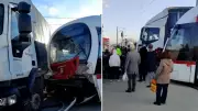 Samsun'da Tramvay ile Kamyon Çarpıştı: 3 Kişi Yaralandı